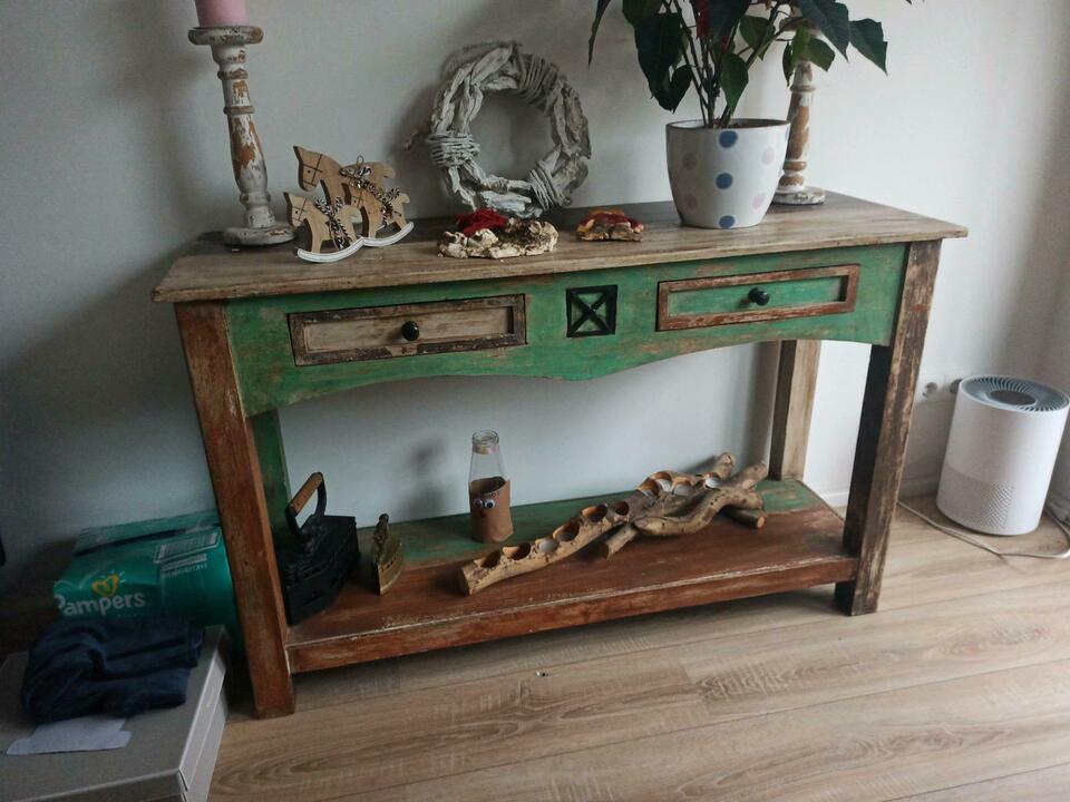 کنسول چوبی روستیک